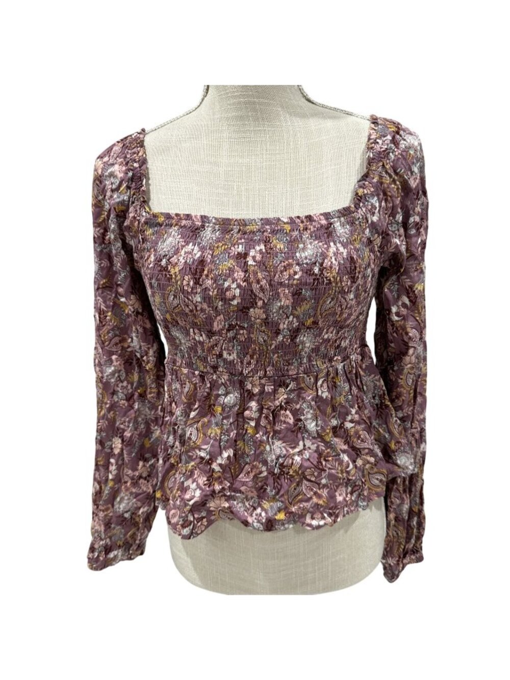 NWT Self Esteem Womens Smocked Lilac Floral Peasant Top Blouse Size S